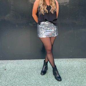 NWT Urban Outfitters Sequins silver skirt size L